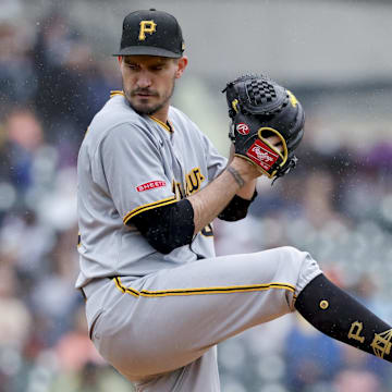 Jun 19, 2025; Detroit, Michigan, USA;  Pittsburgh Pirates pitcher Andrew Heaney (45) pitches in the first inning against the Detroit Tigers at Comerica Park. Mandatory Credit: Rick Osentoski-Imagn Images