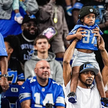 Detroit Lions fans.