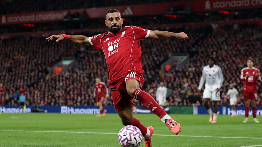 Mohamed Salah failing to control a ball.