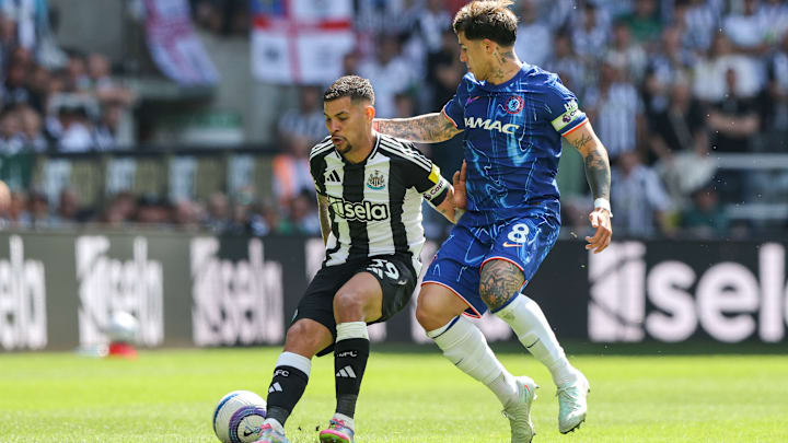 O brasileiro Bruno Guimarães balançou a rede no último confronto entre as equipes O brasileiro Bruno Guimarães balançou a rede no último confronto entre as equipes