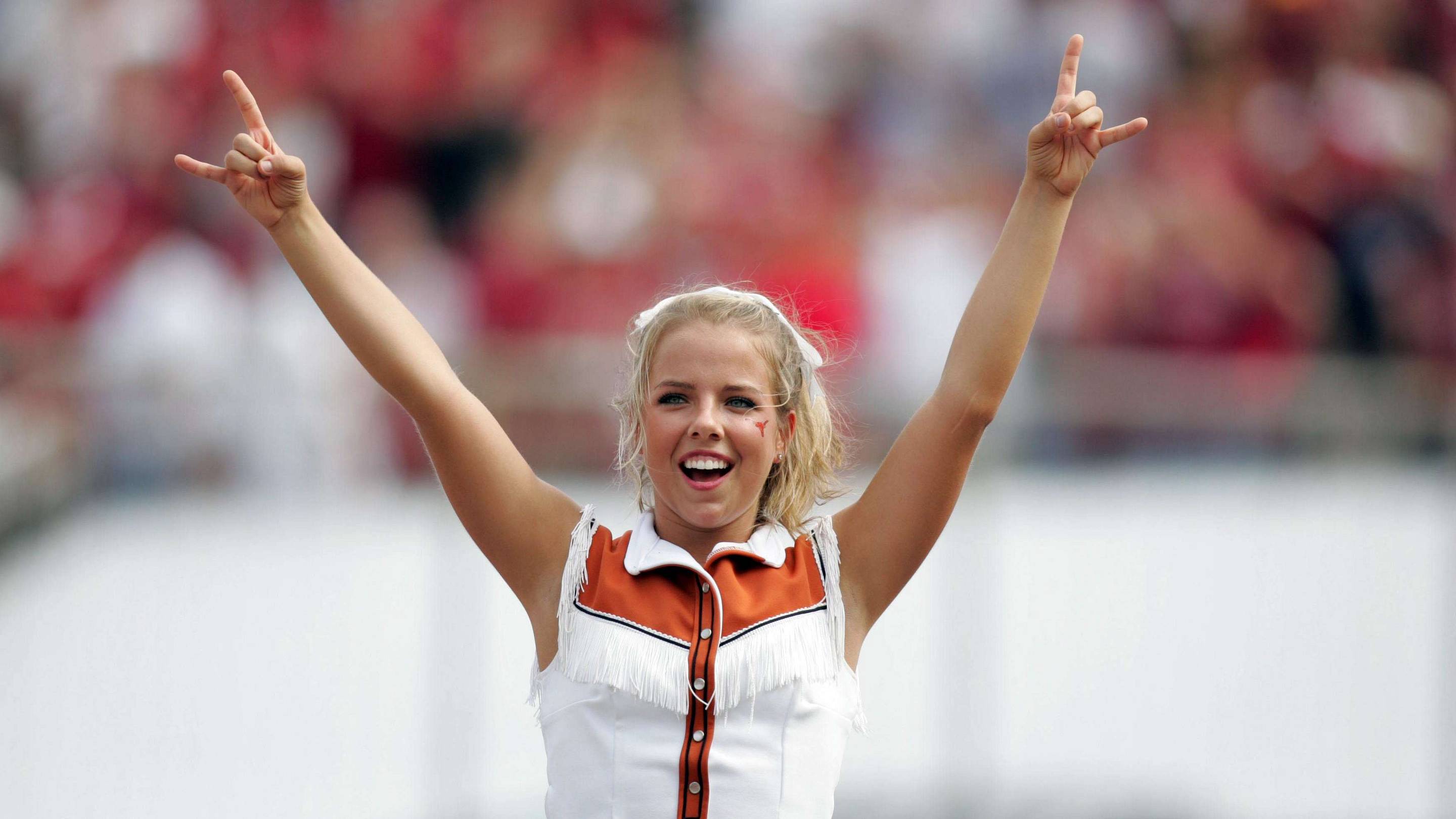 The 10 Most-Watched College Football Teams in 2026 According to TV Ratings