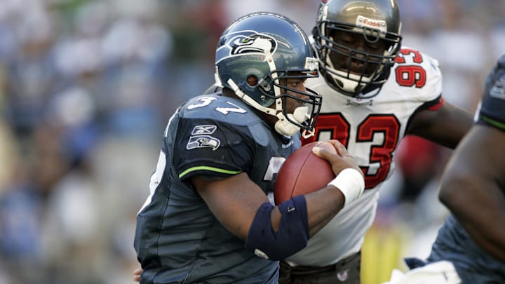 Shaun Alexander and his wife are expecting their 14th child. Shaun Alexander and his wife are expecting their 14th child.