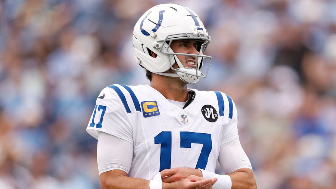 Indianapolis Colts v Tennessee Titans