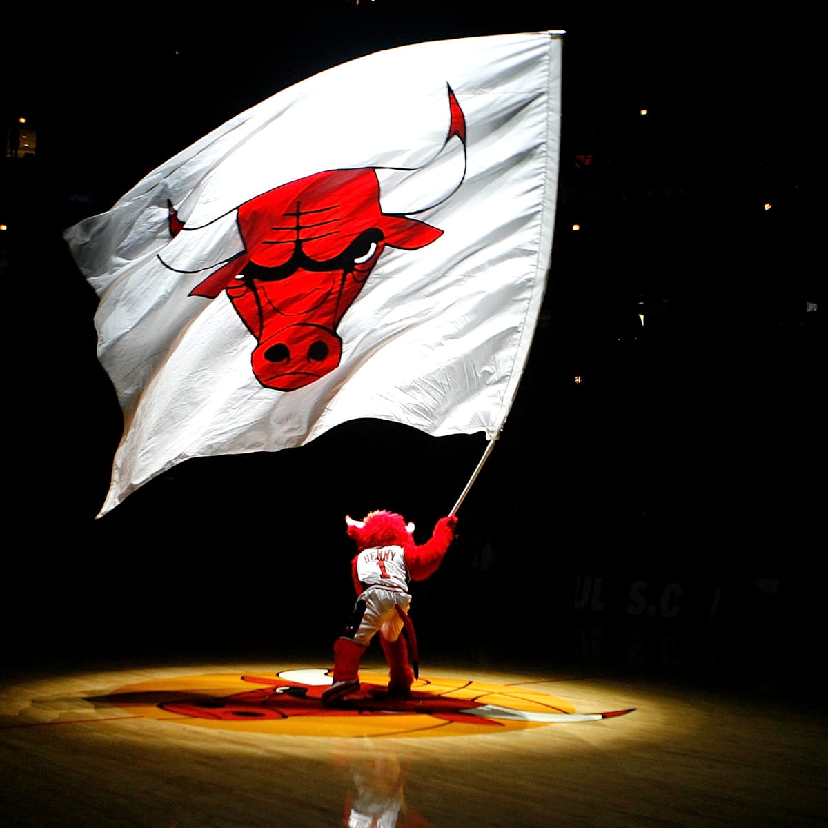 How to watch bulls game 2025