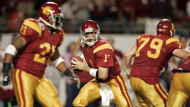 USC Trojans quarterback Matt Leinart in action during the 2005 Orange Bowl held at Pro Player Stadium.