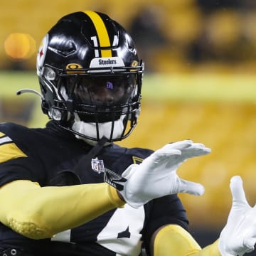 Dec 24, 2022; Pittsburgh, Pennsylvania, USA;  Pittsburgh Steelers wide receiver George Pickens (14) warms up before the game against the Las Vegas Raiders at Acrisure Stadium. Mandatory Credit: Charles LeClaire-USA TODAY Sports