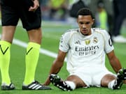 Trent Alexander-Arnold est sorti sur blessure contre l'OM.