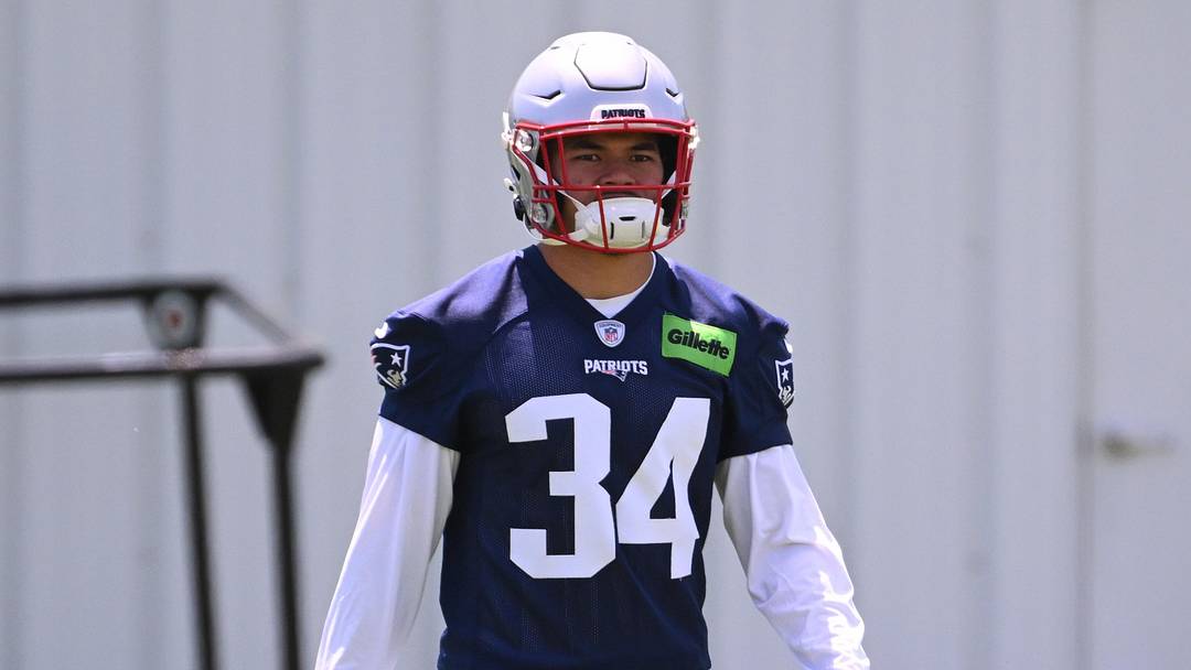 Jun 2, 2026; Foxborough, MA, USA; New England Patriots safety Peter Manuma (34) walks on the practice field before the team's OTA at Gillette Stadium. Mandatory Credit: Eric Canha-Imagn Images