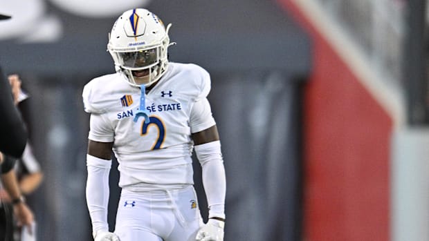 San Jose State Spartans defensive back DJ Harvey (2) celebrates a stop against the Washington State Cougars