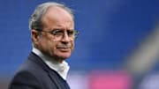 Le Paris Saint-Germain souhaite recruter un joueur du SSC Naples. 