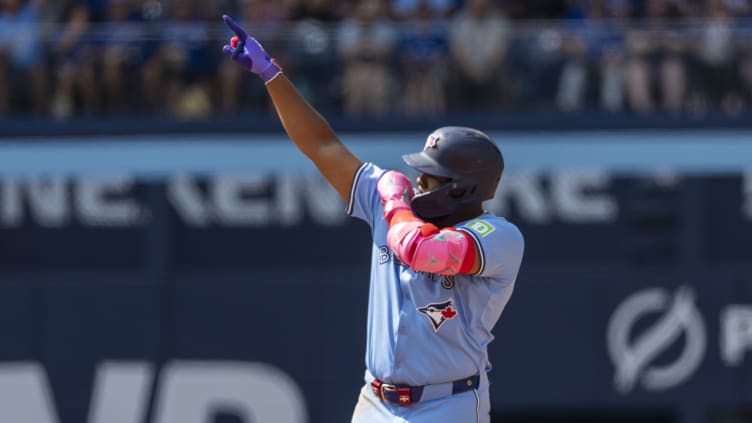 Los Angeles Angels v Toronto Blue Jays