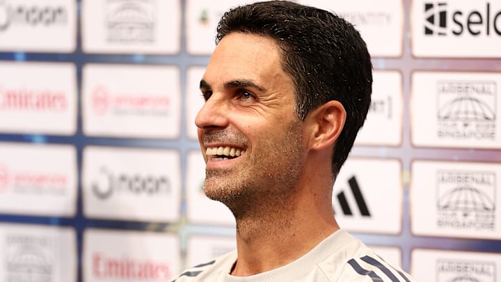 Arsenal Open Training Session: Pre-Season Tour