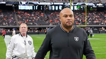 Las Vegas Raiders head coach Antonio Pierce.