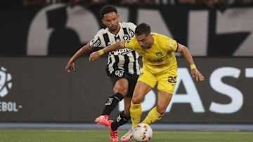 Botafogo goleou o Peñarol por 5 a 0