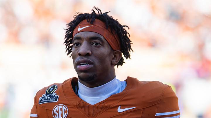 Texas Longhorns defensive back Malik Muhammad (5) looks on