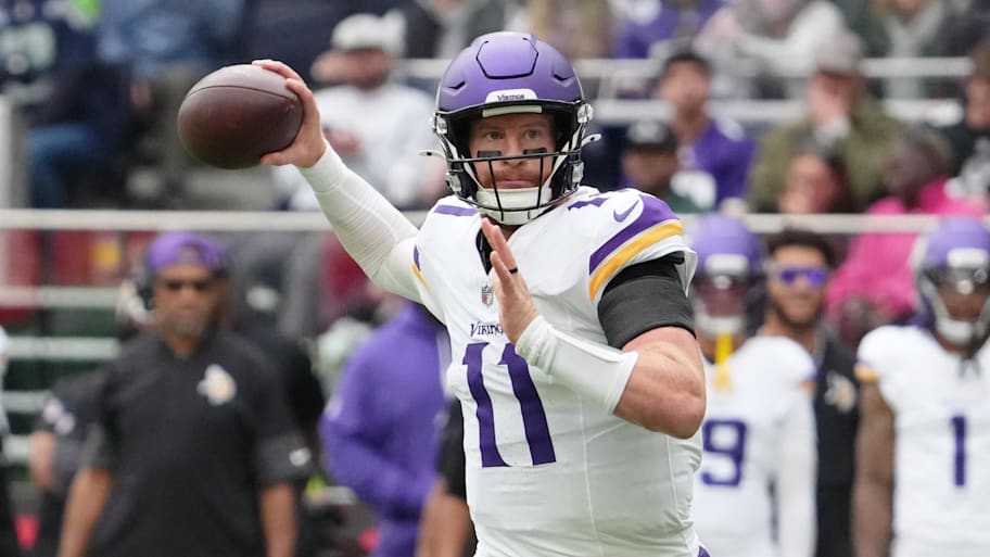 Minnesota Vikings quarterback Carson Wentz