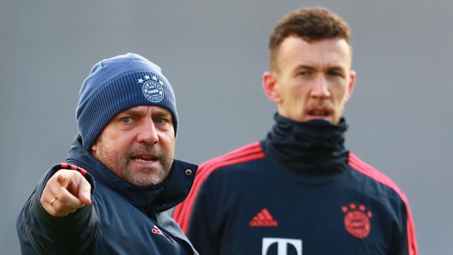 Hansi Flick (left) and Ivan Perišić in Bayern Munich training.