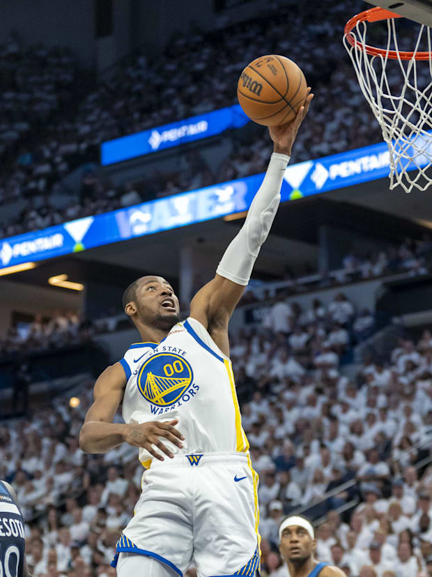 Golden State Warriors forward Jonathan Kuminga