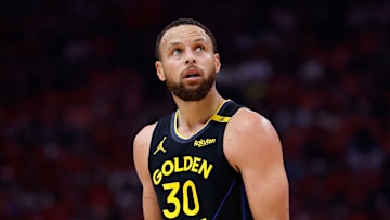 Stephen Curry, searching the heavens for help