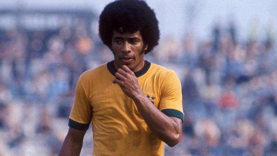 Jairzinho is a legendary right winger.