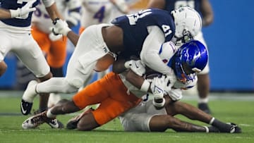 Penn State Nittany Lions linebacker Kobe King (41)