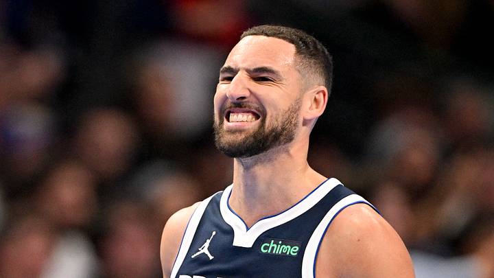 Nov 21, 2025; Dallas, Texas, USA; Dallas Mavericks guard Klay Thompson (31) reacts to missing a shot during the second quarter against the New Orleans Pelicans at the American Airlines Center. Mandatory Credit: Jerome Miron-Imagn Images