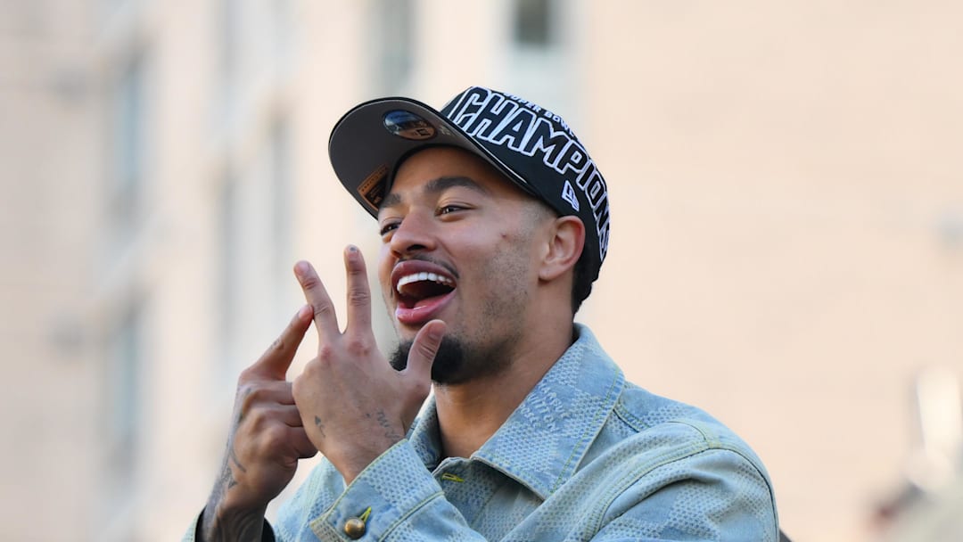 Seattle Seahawks wide receiver Jaxon Smith-Njigba interacts with fans Seattle Seahawks wide receiver Jaxon Smith-Njigba interacts with fans