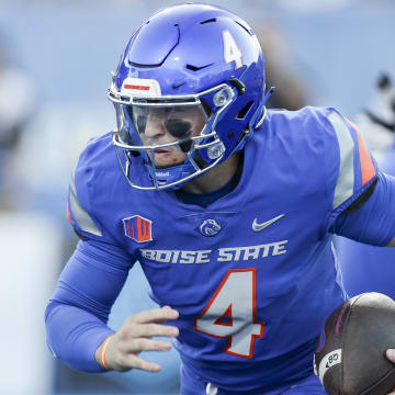 Sep 9, 2023; Boise, Idaho, USA; Boise State Broncos quarterback Maddux Madsen (4) during the second half of action versus the UCF Knights at Albertsons Stadium. UCF defeats Boise State 18-16. Mandatory Credit: Brian Losness-USA TODAY Sports


