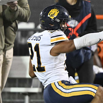 Cal receiver Jacob De Jesus