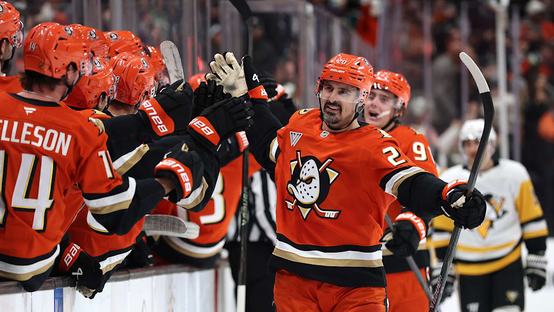 Pittsburgh Penguins v Anaheim Ducks