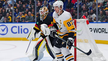 Pittsburgh Penguins v Vancouver Canucks