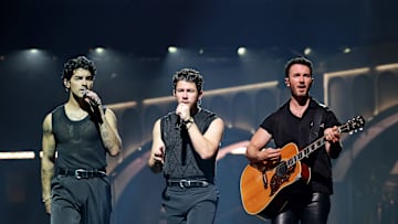 Jonas Brothers: JONAS20 Greetings From Your Hometown Tour - Los Angeles