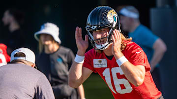 Jacksonville Jaguars quarterback Trevor Lawrence (16) makes a change at the line during an NFL training camp second session at the Miller Electric Center, Thursday, July 24, 2025, in Jacksonville, Fla. [Doug Engle/Florida Times-Union]