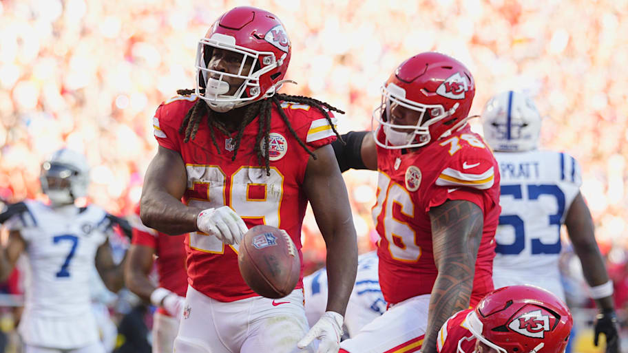 The Chiefs kept their playoff hopes alive, improving to 6–5 after Sunday's win. 