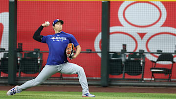 Los Angeles Dodgers v Arizona Diamondbacks