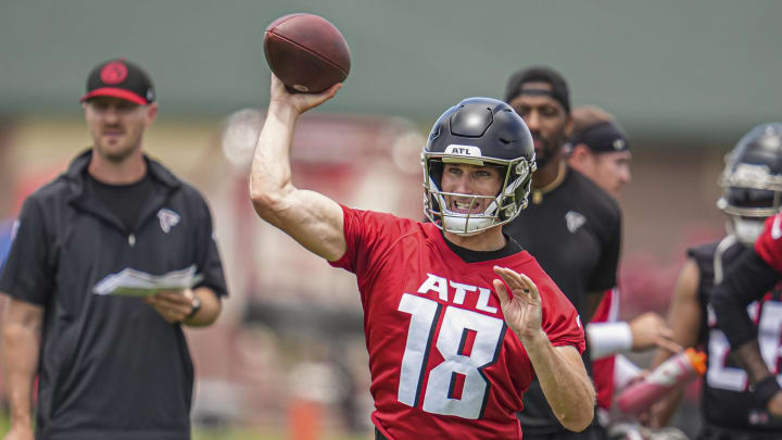 Jun 3, 2024; Atlanta, GA, USA; Atlanta Falcons quarterback Kirk Cousins (18) shown in action on the field during Falcons OTA at the Falcons Training facility. Mandatory Credit: Dale Zanine-USA TODAY Sports Jun 3, 2024; Atlanta, GA, USA; Atlanta Falcons quarterback Kirk Cousins (18) shown in action on the field during Falcons OTA at the Falcons Training facility. Mandatory Credit: Dale Zanine-USA TODAY Sports