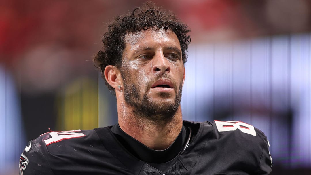 Sep 28, 2025; Atlanta, Georgia, USA; Atlanta Falcons tight end Feleipe Franks (84) on the field during a game against the Washington Commanders at Mercedes-Benz Stadium. Mandatory Credit: Brett Davis-Imagn Images