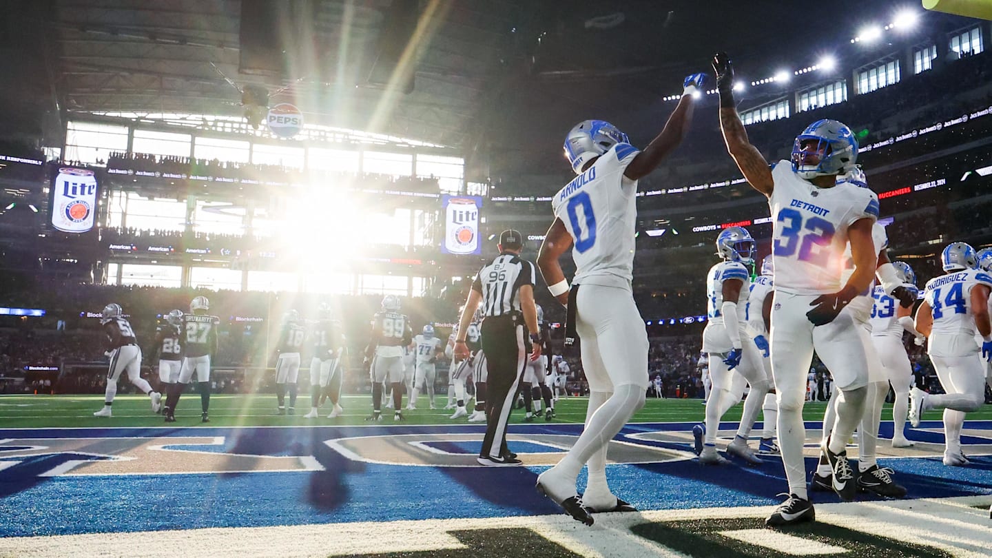Dallas Cowboys Struggle to Rebuild Offense After Costly Trades
