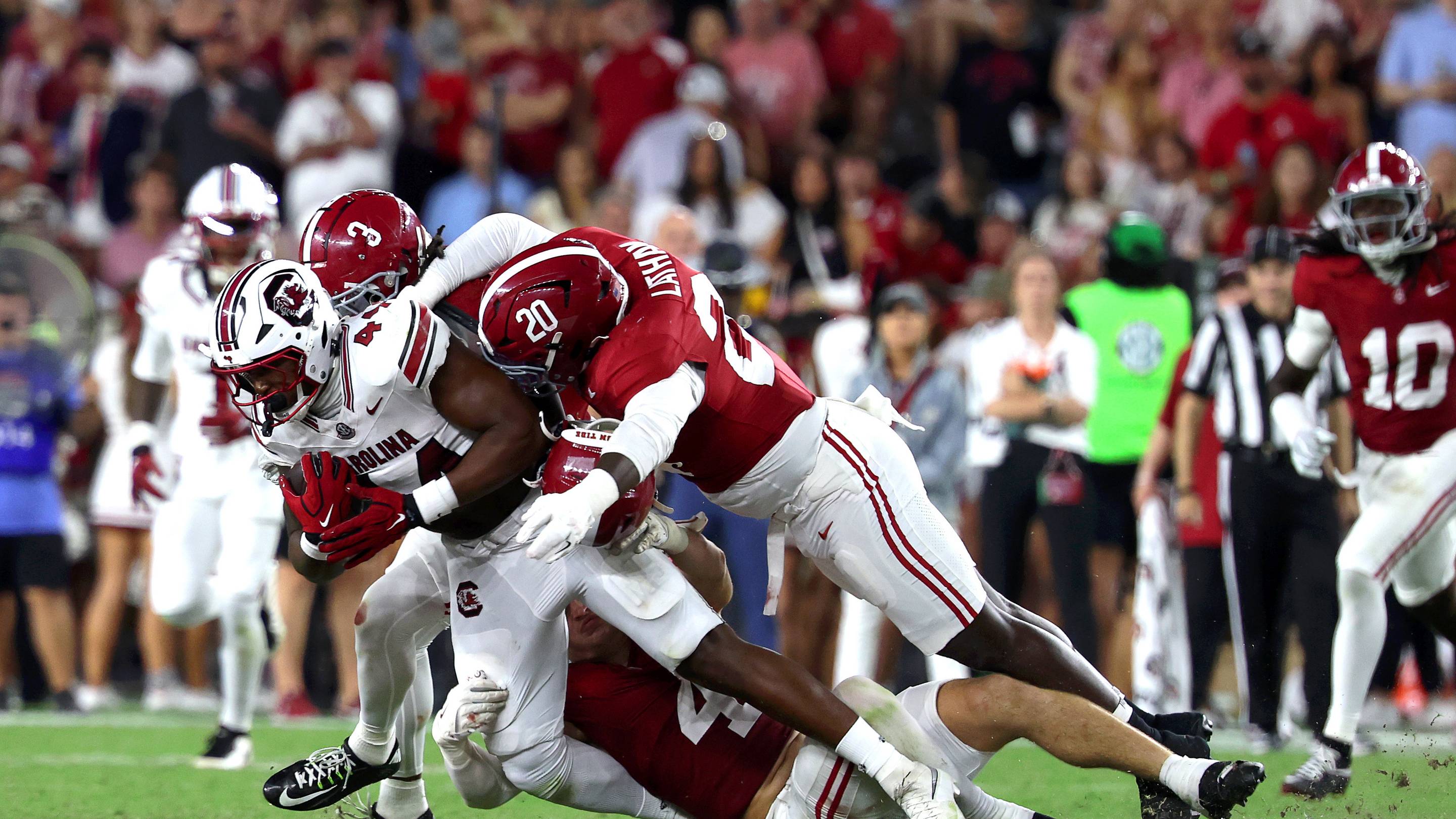 Alabama Latest SEC Program to Offer Edge Rusher from Class of 2030