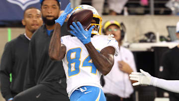 Chargers WR KeAndre Lambert-Smith catches a pass during the Hall of Fame Game