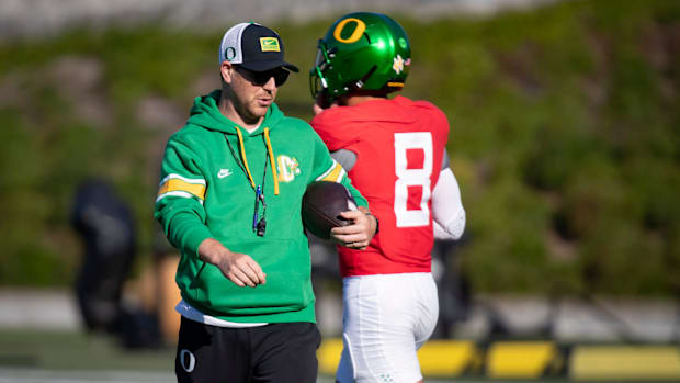 Oregon Ducks Jaron Keawe Sagapolutele Dan Lanning California Golden Bears Starting Quarterback Justin Wilcox Dante Moore