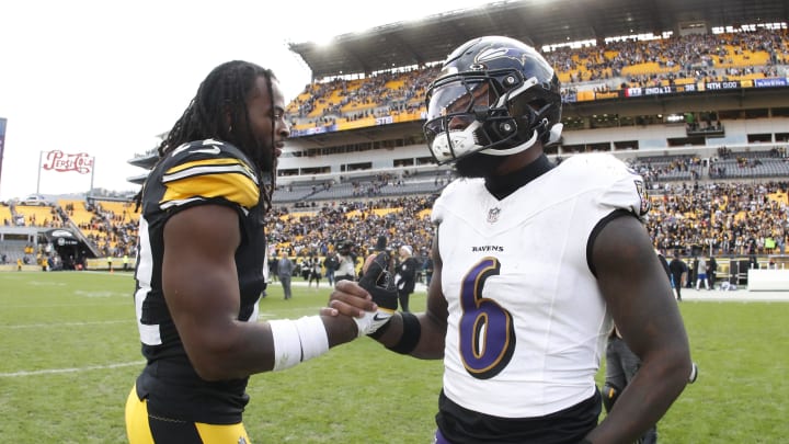 Oct 8, 2023; Pittsburgh, Pennsylvania, USA; Pittsburgh Steelers running back Najee Harris (22) and Baltimore Ravens linebacker Patrick Queen (6) shake hands after their game at Acrisure Stadium. Pittsburgh won 17-10. Mandatory Credit: Charles LeClaire-USA TODAY Sports