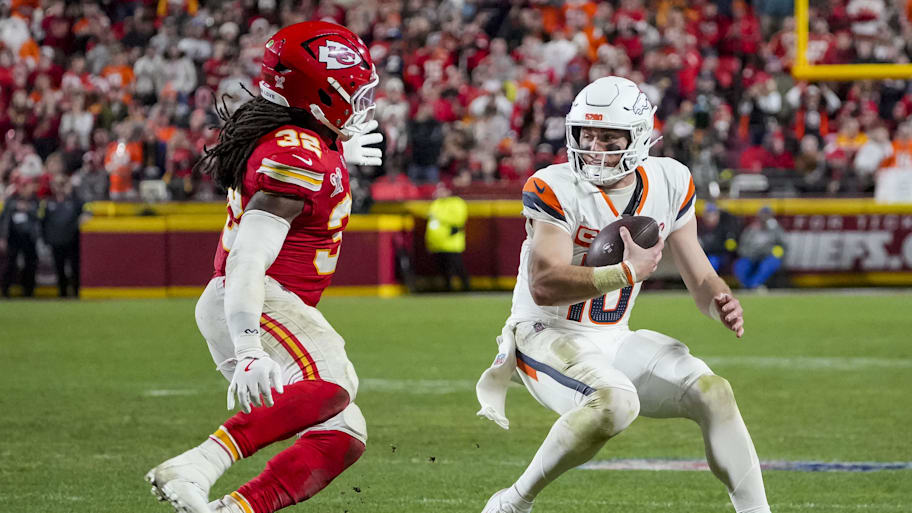 Denver Broncos quarterback Bo Nix