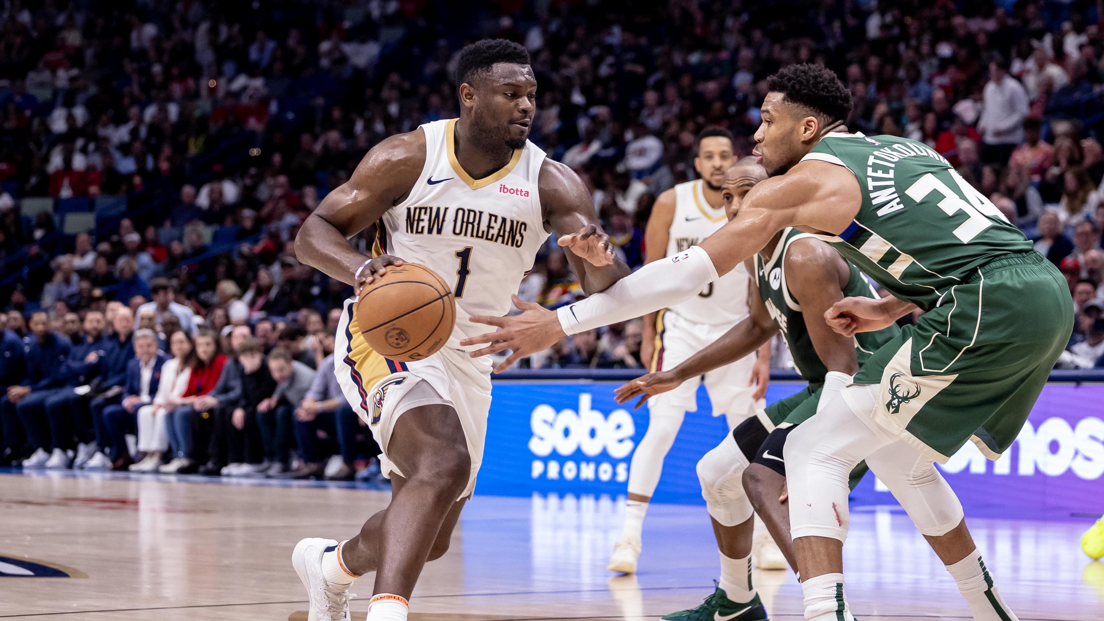 Zion's Big Fourth Quarter Lifts Pelicans Over Giannis, Bucks