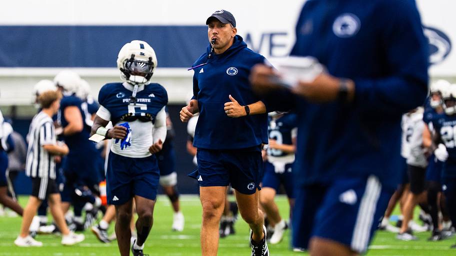 Penn State coach Matt Campbell 