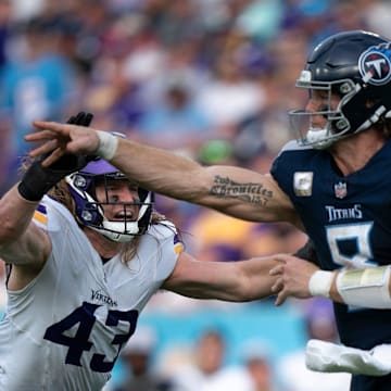 Minnesota Vikings linebacker Andrew Van Ginkel (43) pressures Tennessee Titans quarterback Will Levis (8) on a throw in the second half at Nissan Stadium in Nashville, Tenn., Sunday, Nov. 17, 2024.