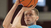 Christian Nitu has joined the UW basketball program. 