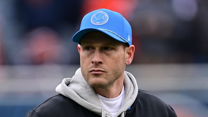 Detroit Lions offensive coordinator Ben Johnson before a game against the Chicago Bears 