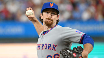 Sep 8, 2025; Philadelphia, Pennsylvania, USA; New York Mets pitcher Nolan McLean (26) throws a pitch during the fourth inning against the Philadelphia Phillies at Citizens Bank Park. Mandatory Credit: Eric Hartline-Imagn Images