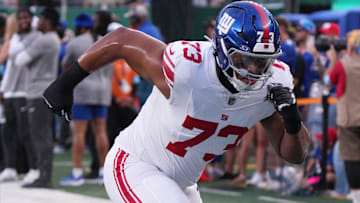 Evan Neal of the Giants before the game. 